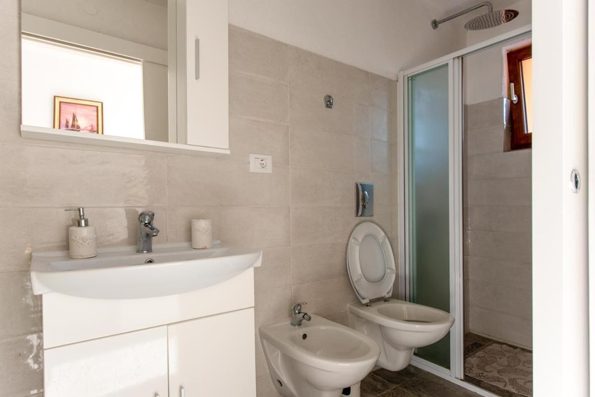 Apartments Ina & Ika Rovinj Exterior photo