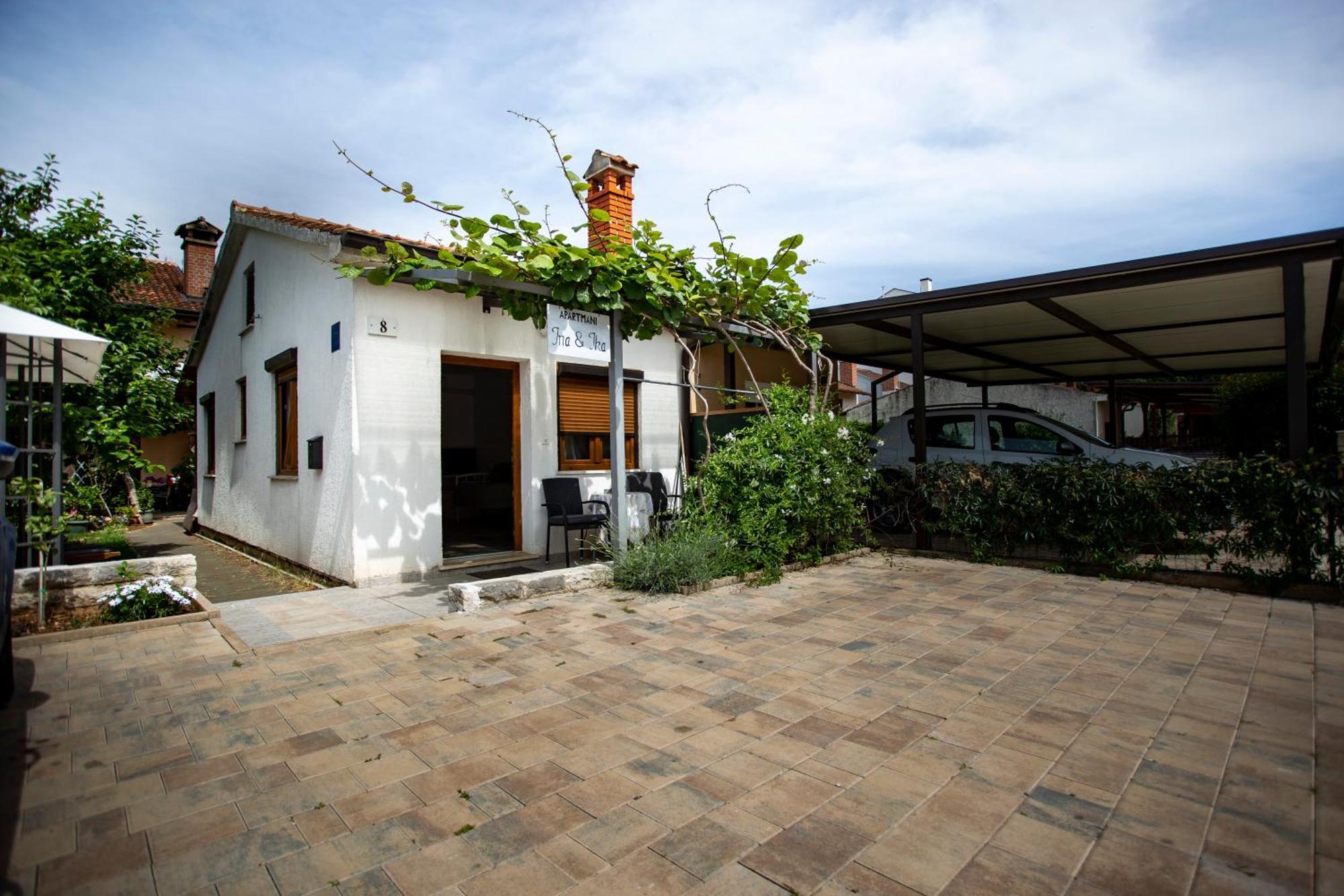 Apartments Ina & Ika Rovinj Exterior photo