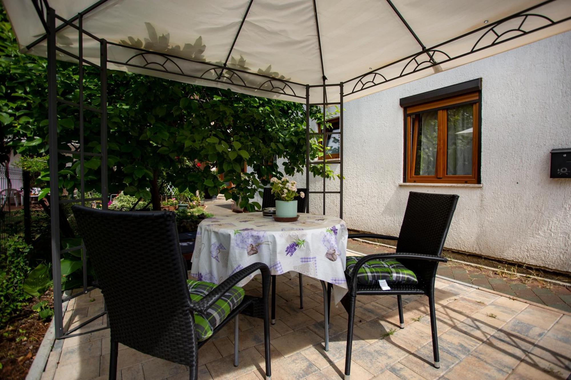 Apartments Ina & Ika Rovinj Exterior photo