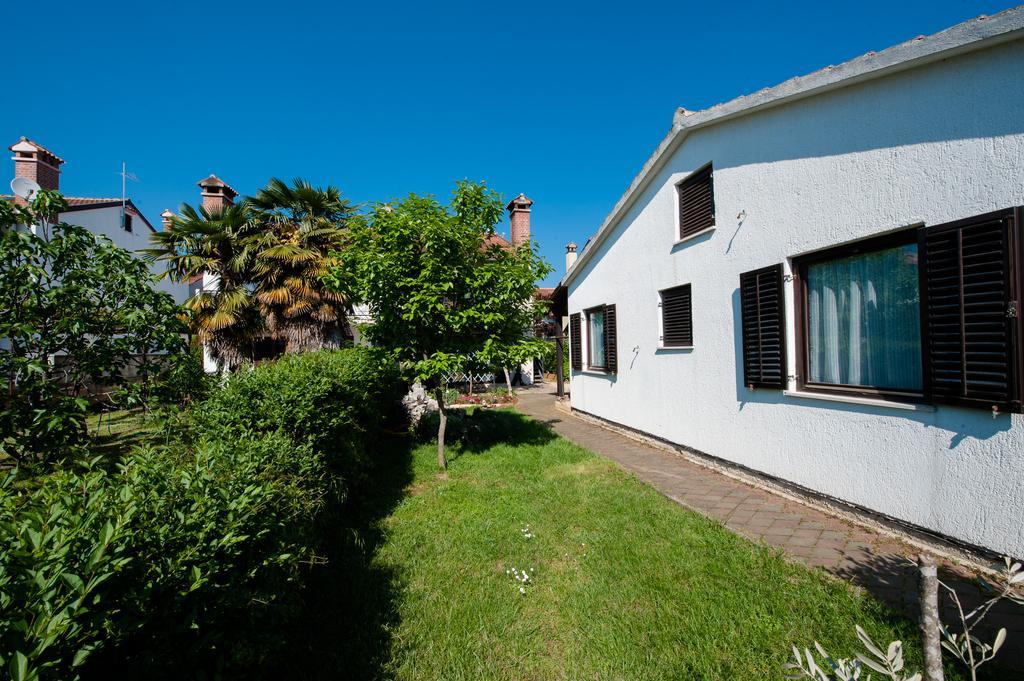 Apartments Ina & Ika Rovinj Exterior photo